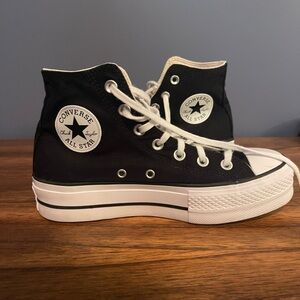 Converse Chuck Taylor High Lifts
